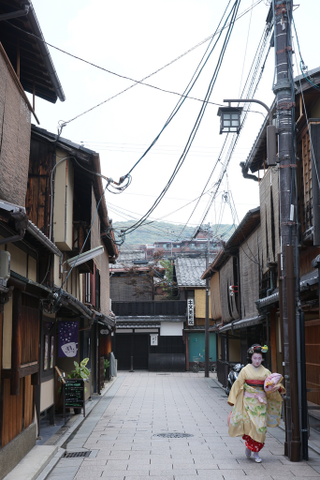Illustration for article titled Photo Mission Gallery: Street Life